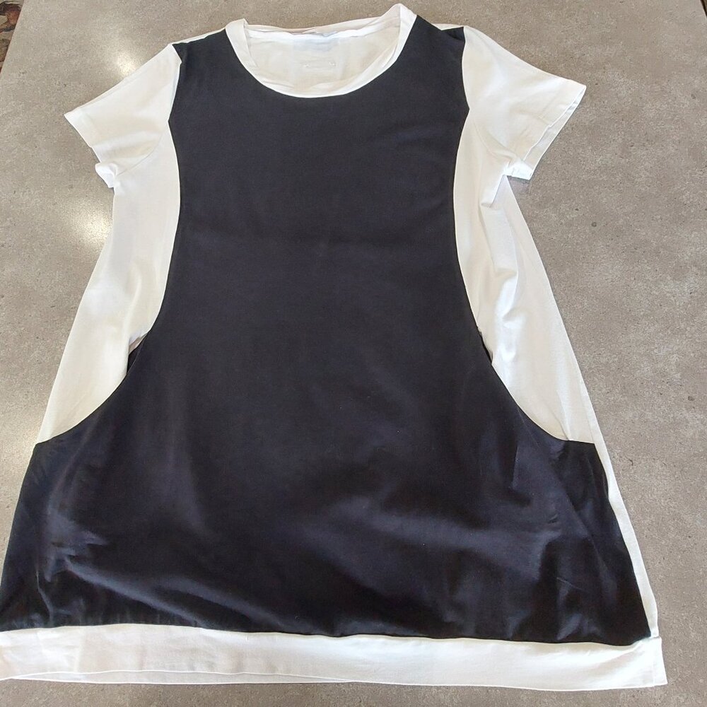 ELEONDRA AMADEI Women's Color Block White Tunic w/Black Front w/Pockets - Medium